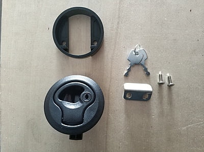 PLASTIC TURNING LOCK 61mm BLACK